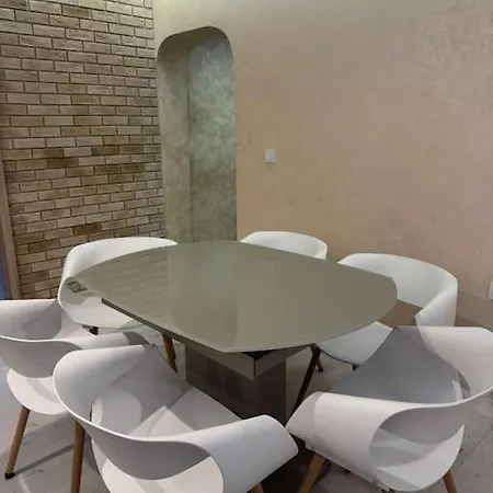 Apartament In *