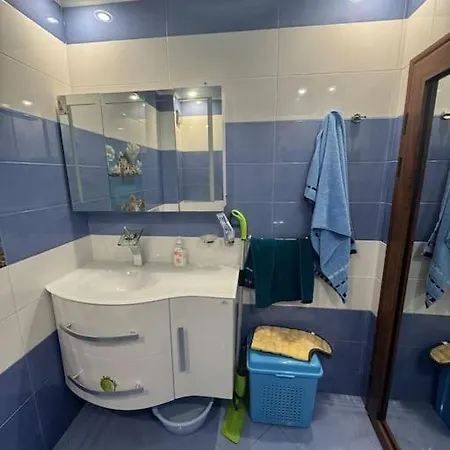 In Apartament Vrața